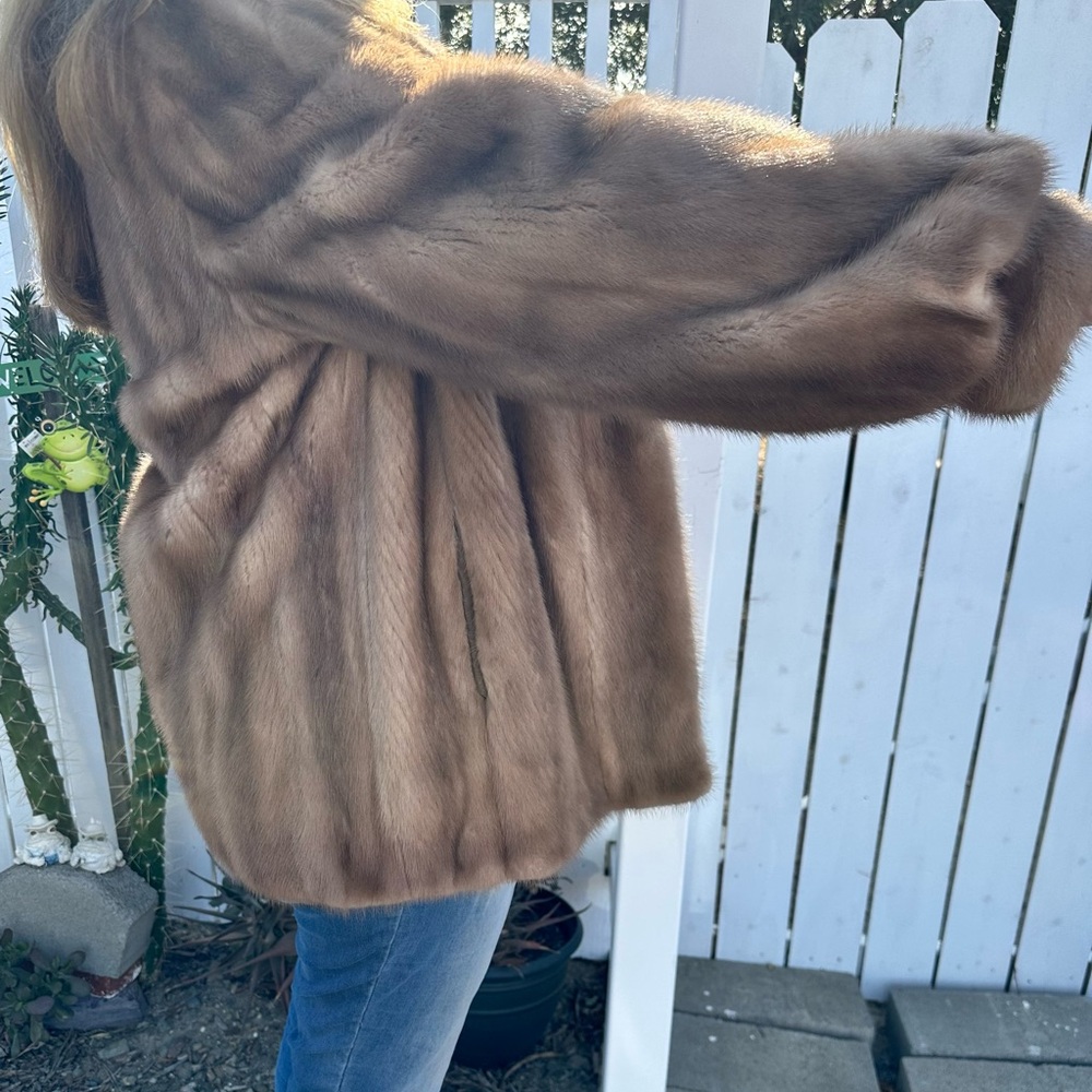 Vintage Mink red fox fur coat- by Buffums Ca. - Picture 13 of 16